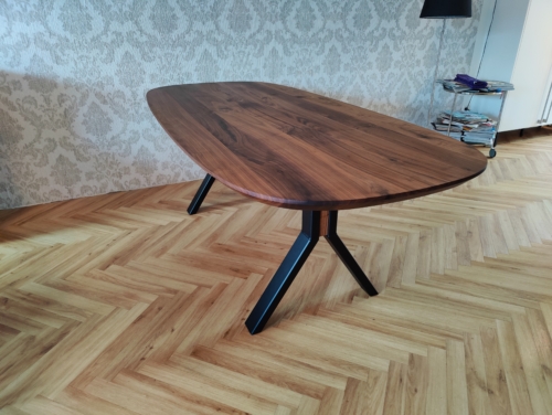 Noten eettafel 220cm