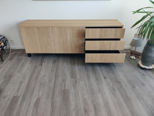 Eiken Dressoir